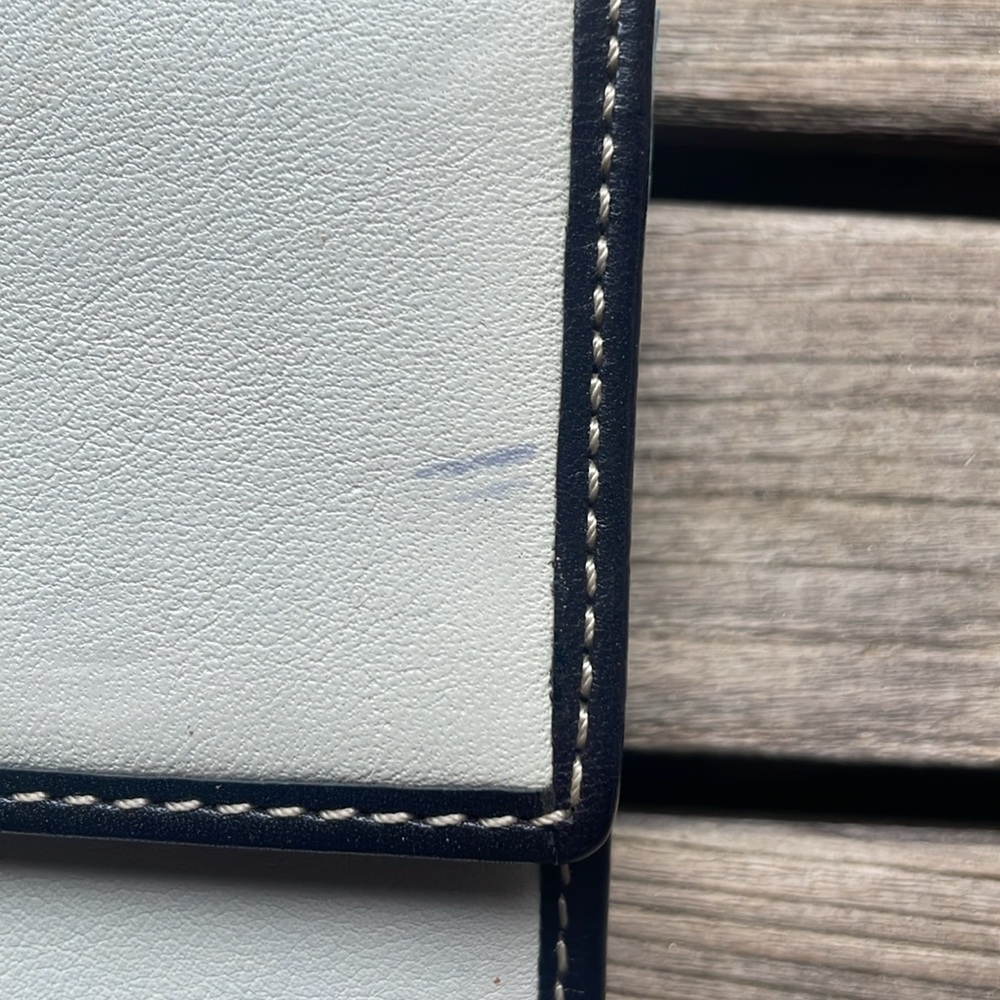 Authentic Coach White Black Genuine Leather Wallet Clutch Blue Lining - Picture 5 of 10
